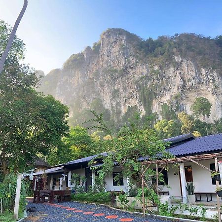 Simple House Ao Nang - B&B エクステリア 写真